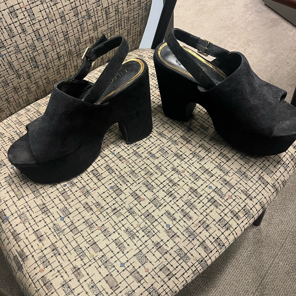Platform Heels - Picture 3 of 6